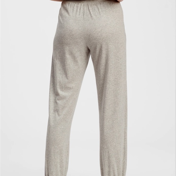 NWT GAP Cotton Modal Joggers Color: Light Heather Gray Large - Picture 2 of 5